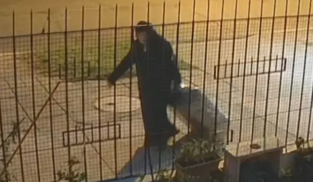 Macabro hallazgo: una monja dejó por un año el cuerpo de su ex pareja en una valija.