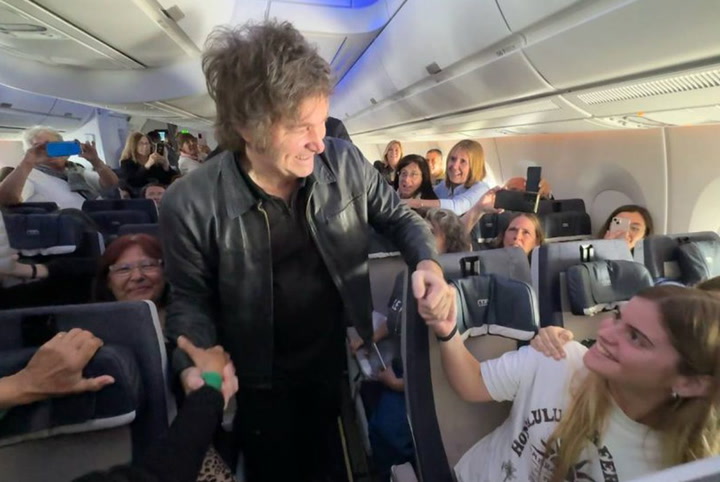 Por cuestiones de seguridad el Presidente no podrá viajar más en aviones comerciales