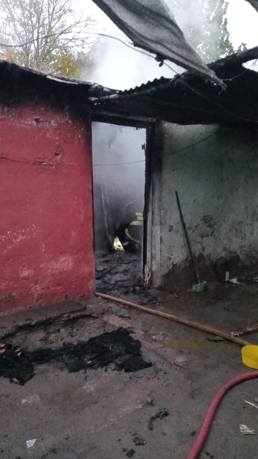Incendio en General Alvear: una joven de 16 años perdió la vida y hay tres personas heridas graves