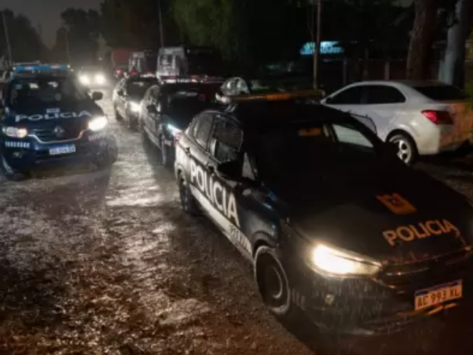 Un policía fuera de servicio mató a un motochorros en Guaymallen