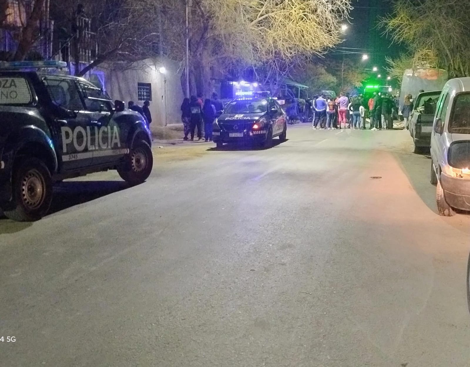 URGENTE: Dos menores heridos por colgarse de un colectivo en movimiento 