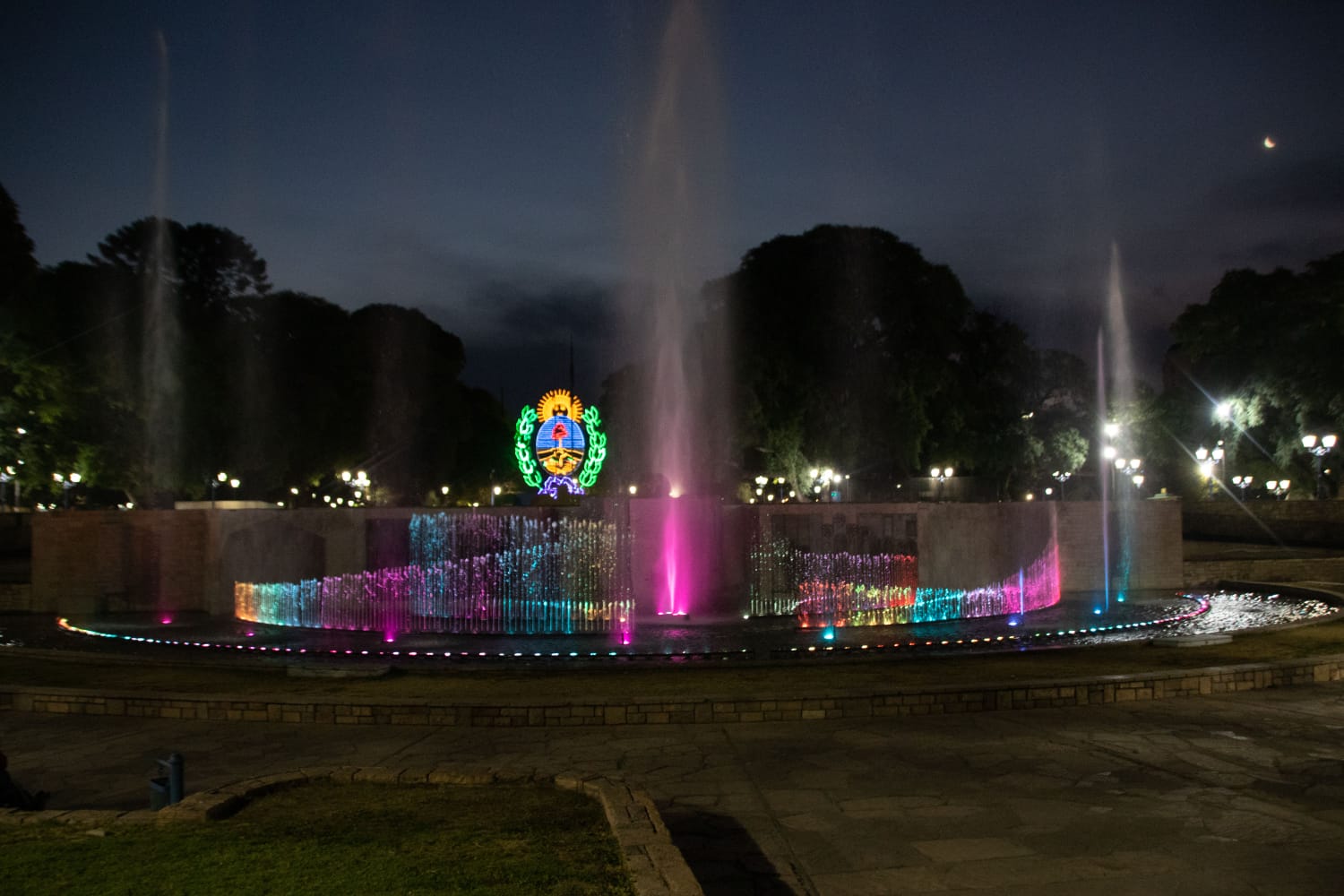 El municipio de Ciudad informa que por mantenimiento la fuente de aguas danzantes se encontrará fuera de servicio