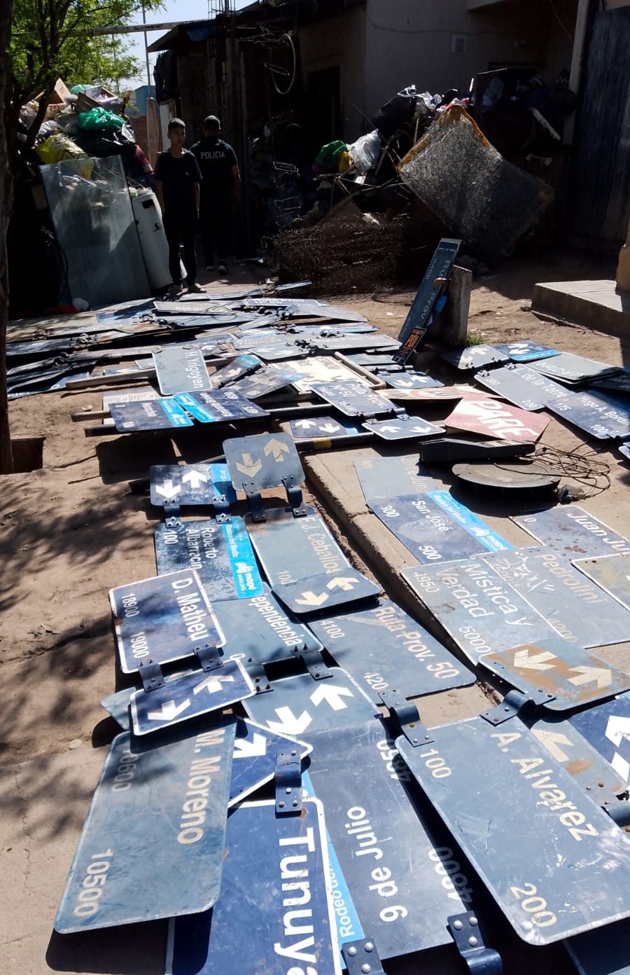 Desmantelaron un centro clandestino de acopio en el barrio Renacer de Maipú