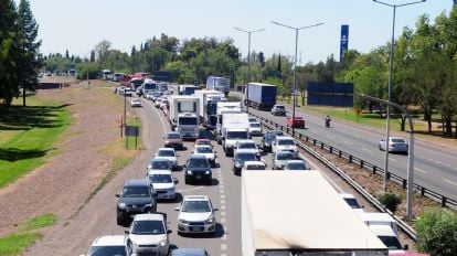 Guaymallén presenta proyecto para cobrar peaje en el Acceso Este