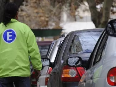 El Intendente de Ciudad libera el estacionamiento medido para fomentar las compras en estas fiestas