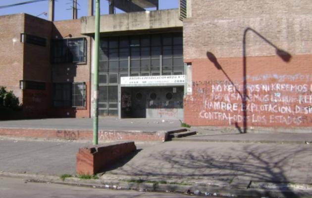 Una nena de 12 años llevó un arma a una escuela tras sufrir bullying 