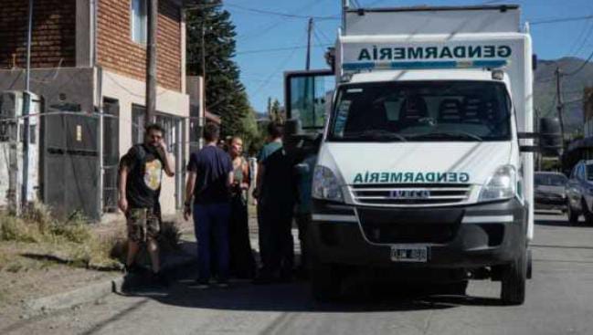 Femicidio en Bariloche: asesinaron a una mujer policía y detuvieron a su ex pareja, también efectivo policial