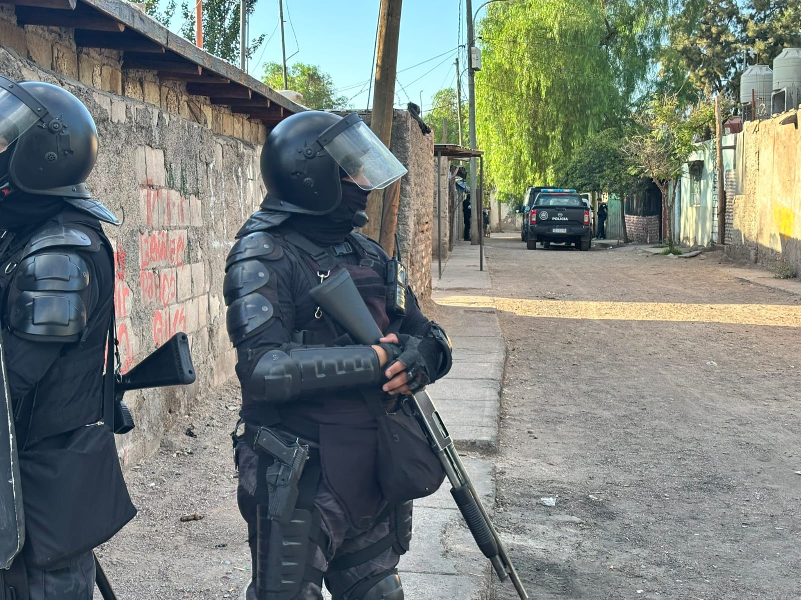 Allanamientos en Godoy Cruz y Lujan de Cuyo: detenciones y secuestros
