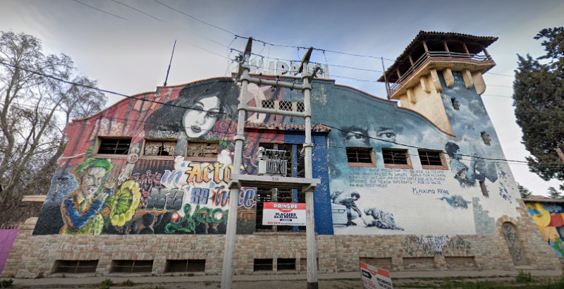 Encontraron un hombre muerto dentro de la ex bodega Filipini