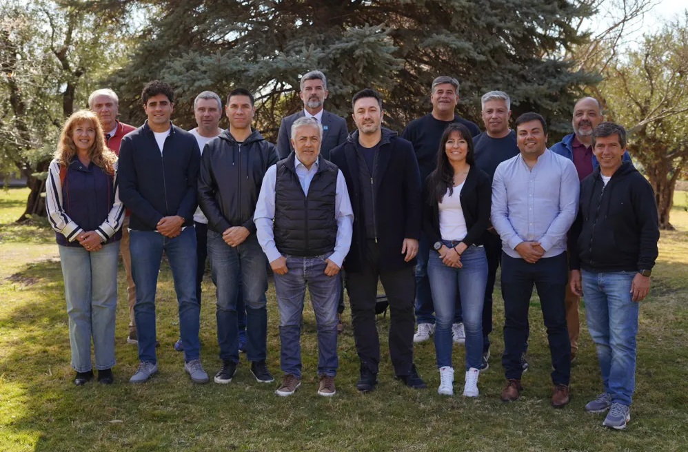 Elecciones legislativas de Octubre: La alianza Cambia Mendoza y la Libertad Avanza definieron a sus candidatos