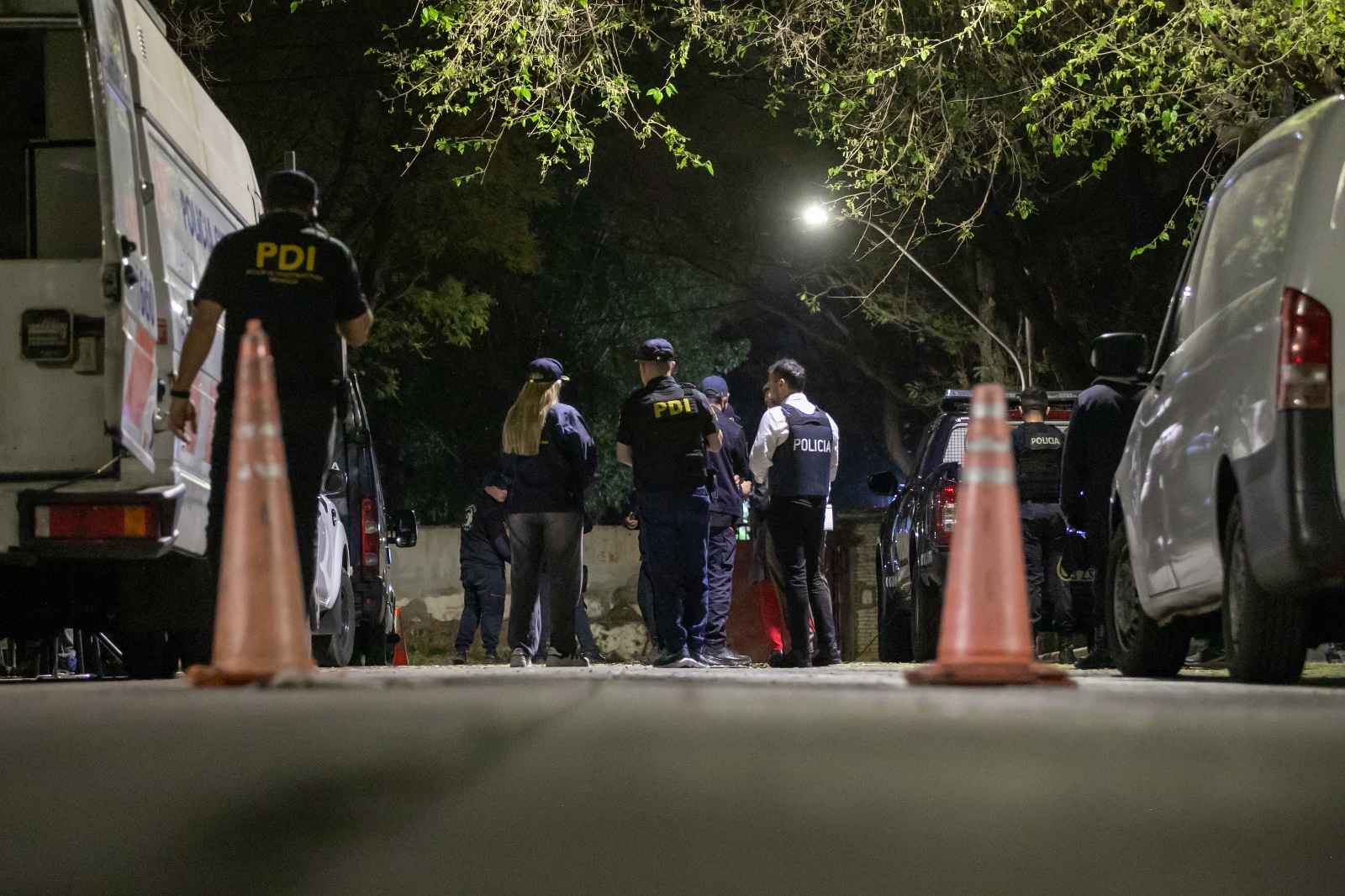 Importante Megaoperativo en barrios del oeste: 7 detenidos y secuestros de armas de fuego, drogas y celulares