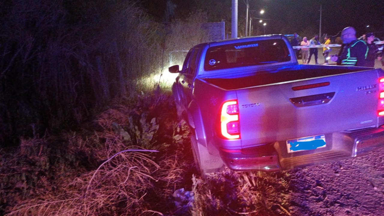 Hallaron muerto a un hombre dentro de una camioneta en Las Heras: investigan un homicidio