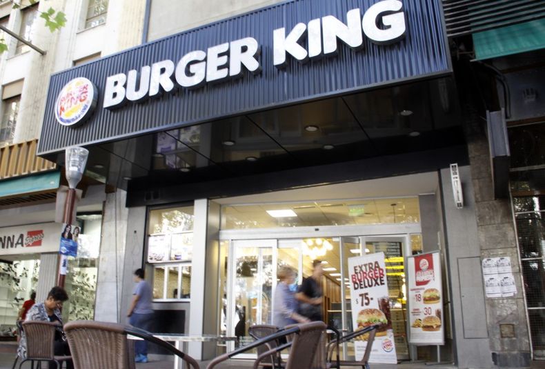 Burger King se va de la Argentina: buscan vender mas de 100 locales en todo el país