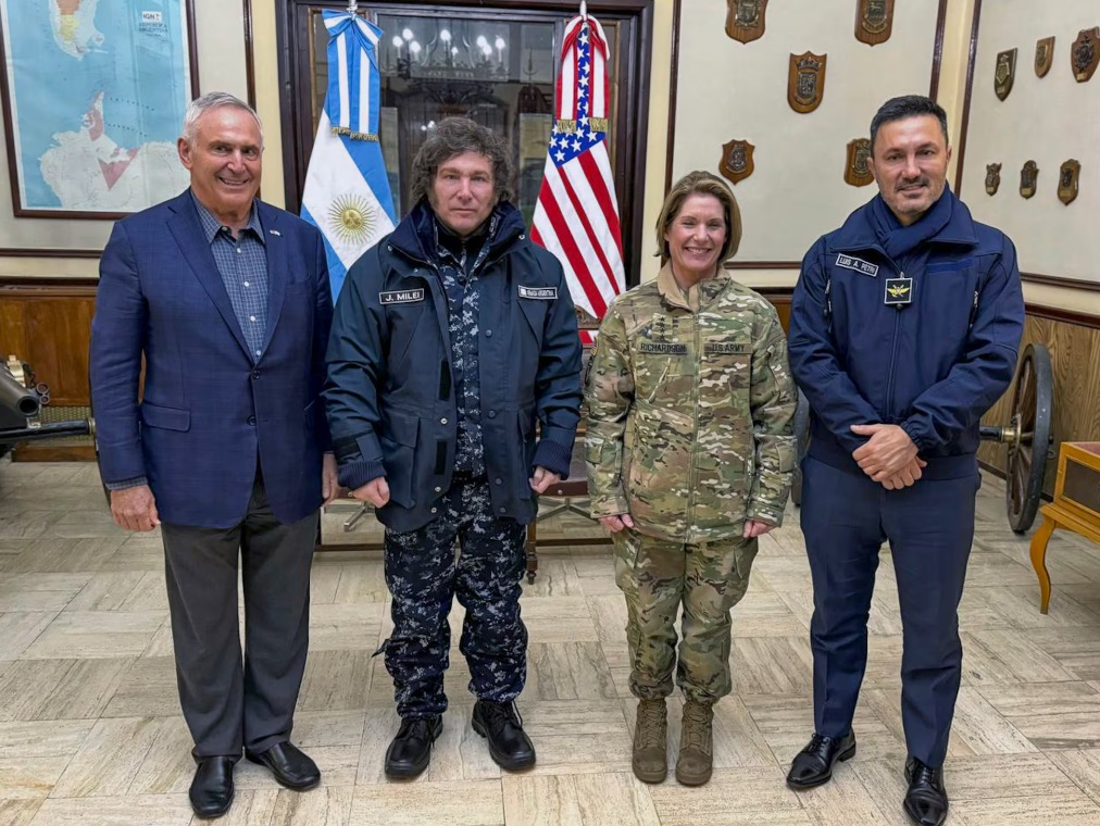 Milei autorizó ejercicios militares de Estados Unidos en Argentina
