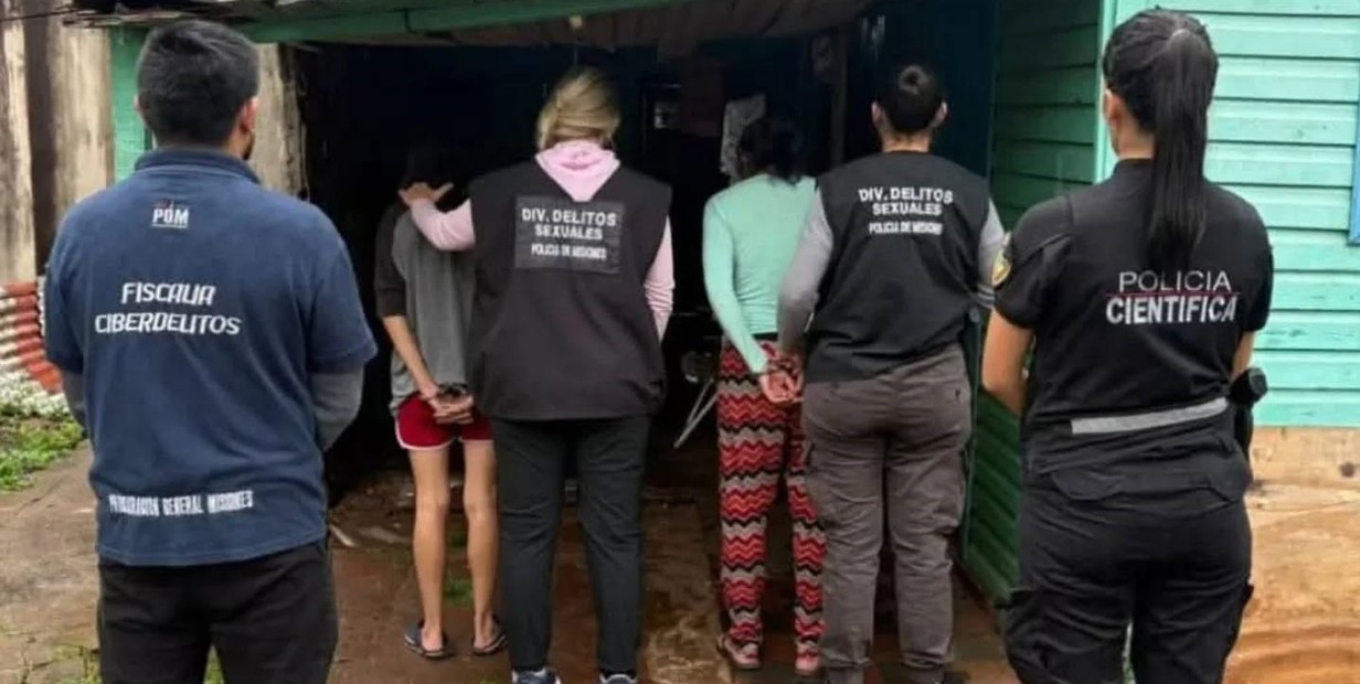 Una madre y una abuela detenidas por abusar de una nena y vender videos