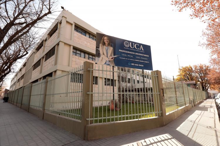 Evacuan una escuela de Luján por una amenaza de bomba