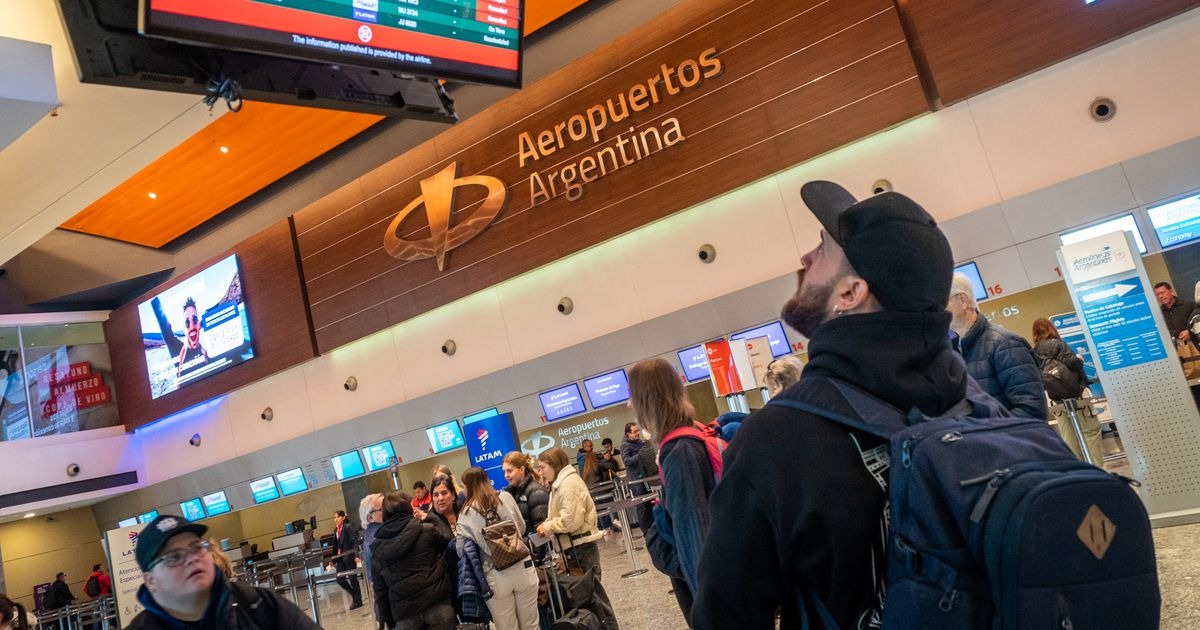 Paro de controladores en el Aeropuerto de Mendoza: qué días y viajes serán afectados