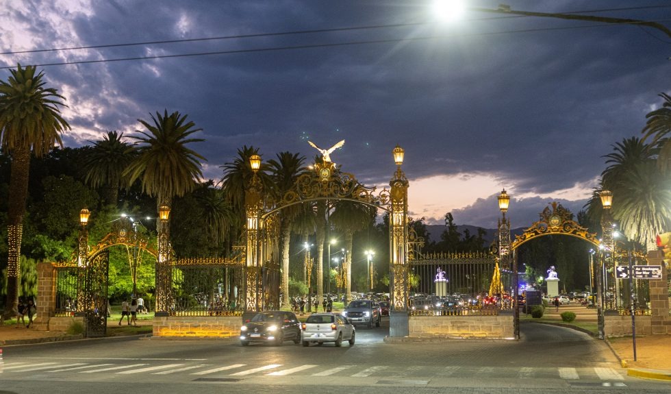 Año Nuevo en Mendoza: cuáles serán los cortes de tránsito en el Parque San Martín