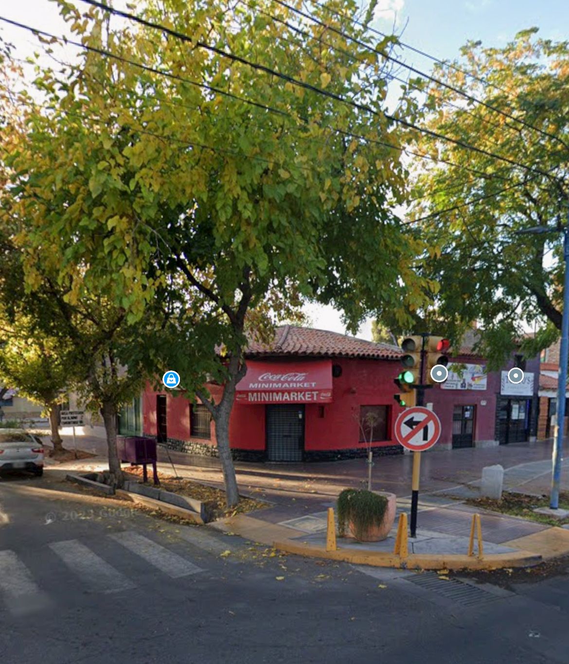 Importante derrumbe de un techo en Godoy Cruz