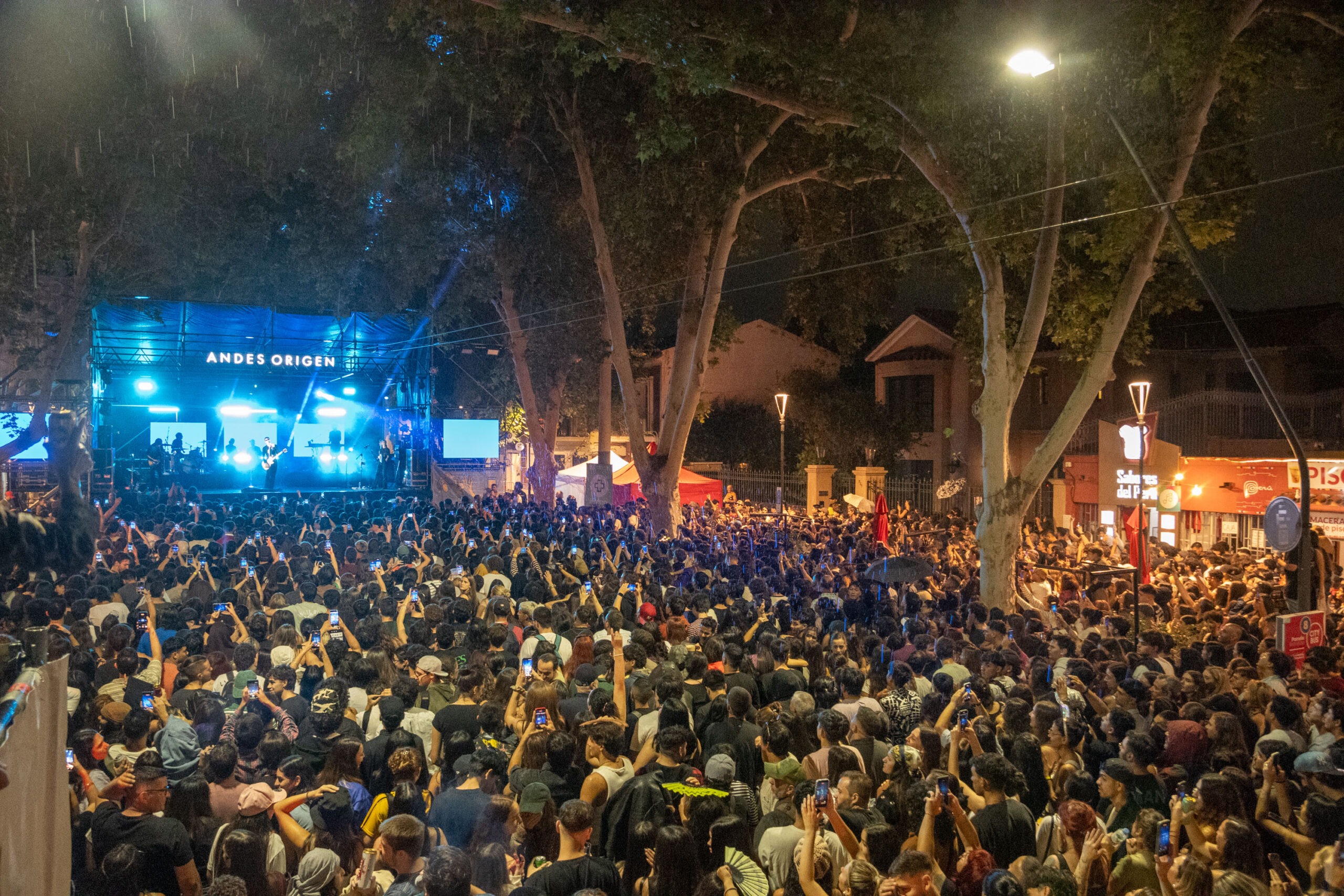 La vibrante celebración del octavo aniversario de la Arístides