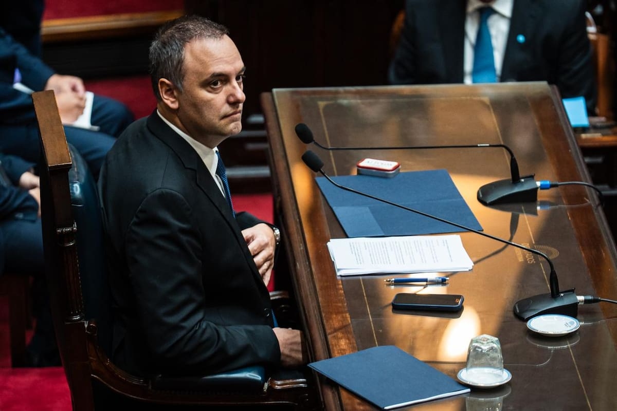 Deslomado Gate: cuáles fueron las explicaciones de Manuel Adorni ante el Congreso