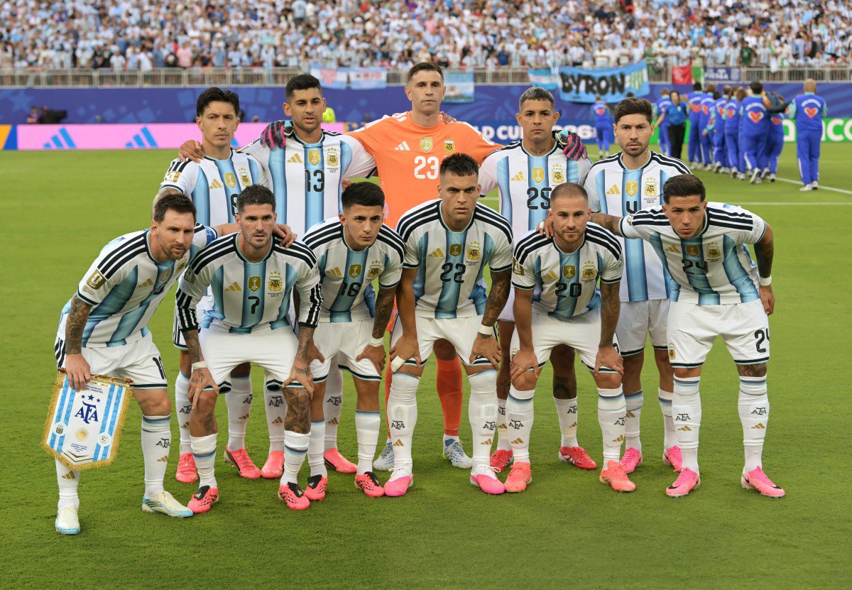 Argentina busca el triunfo para clasificar a la siguiente ronda 