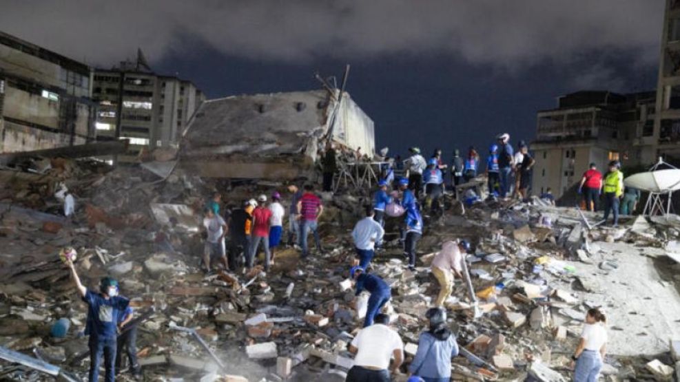Terremoto en Venezuela: asciende el numero de muertos , miles de desaparecidos y heridos