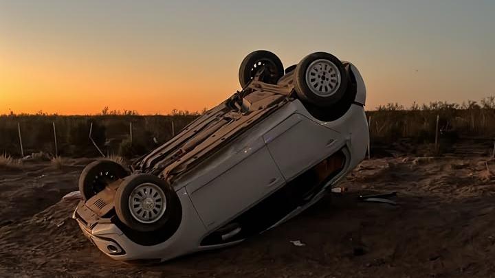 Grave accidente vial en Santa Rosa: murió un hombre y hay tres personas heridas