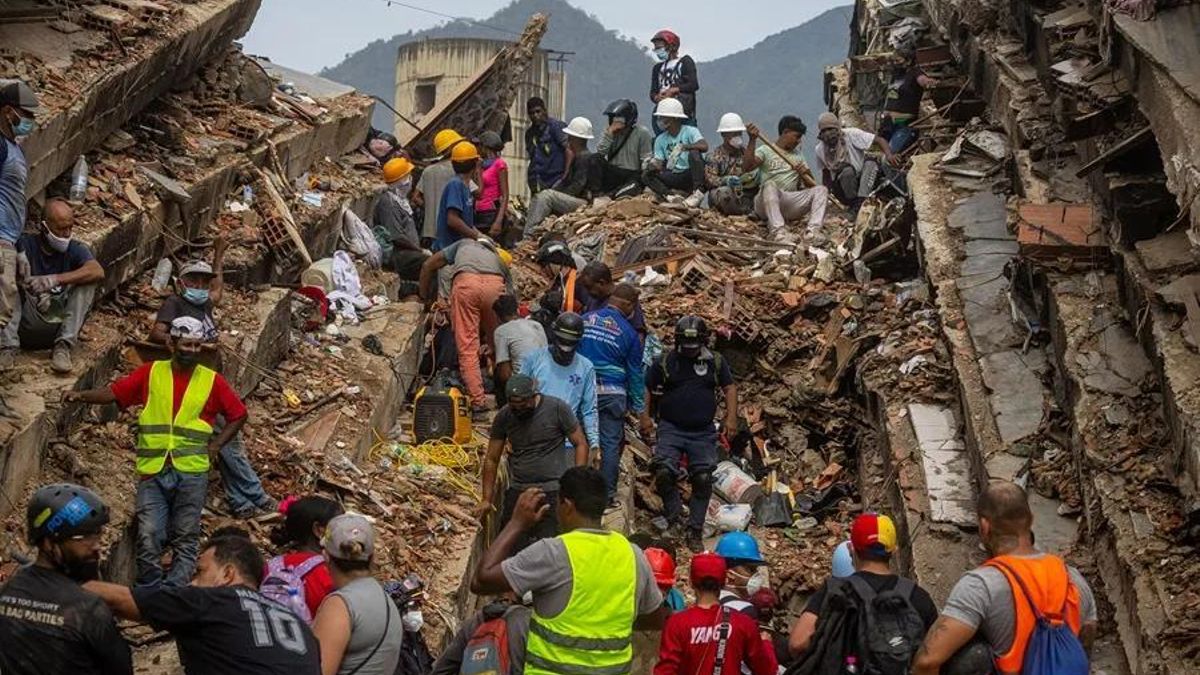 Tragedia en Venezuela: ascienden a mas de 2500 los muertos y continúan las tareas de búsqueda