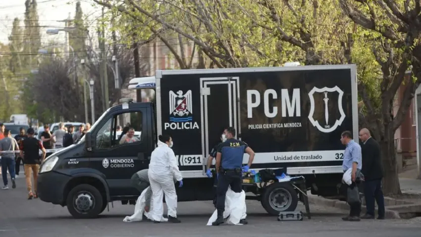 Femicidio: asesinaron a un mujer de 24 años en Las Heras