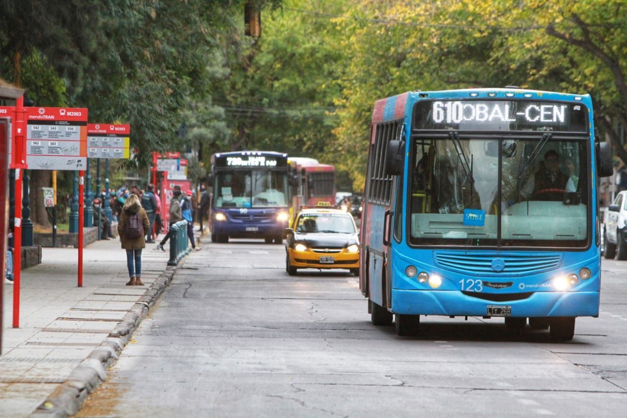 ATENCIÓN: a partir de este lunes comienza a regir el nuevo aumento de colectivo en Mendoza