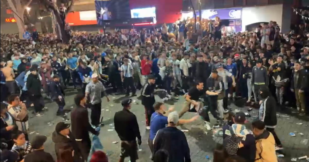 Festejos del triunfo de Argentina en el Gran Mendoza: más de 40 detenidos y varios efectivos heridos